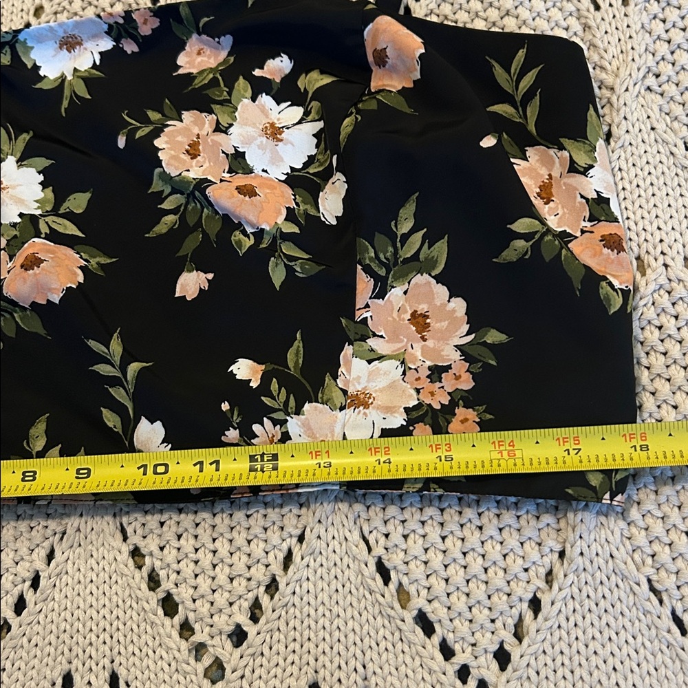 The Occasion Old Navy Floral Midi Skirt Set Sz XL NWOT - Picture 10 of 12